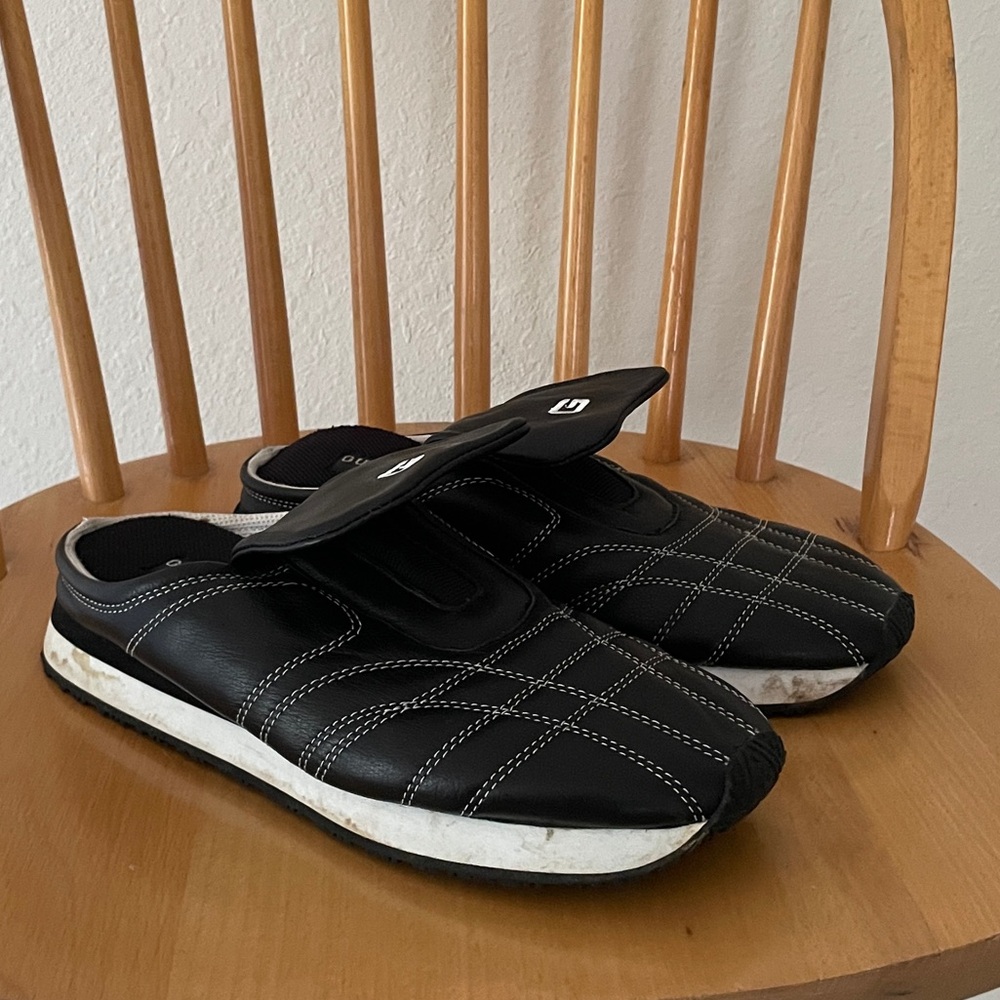 Vintage guess sneaker mules